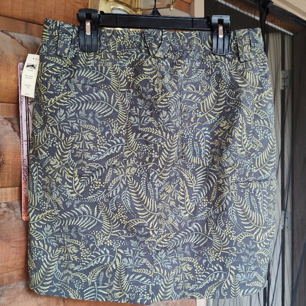 Women's Rootstock Gardening Skort NEW w/tags SZ 12